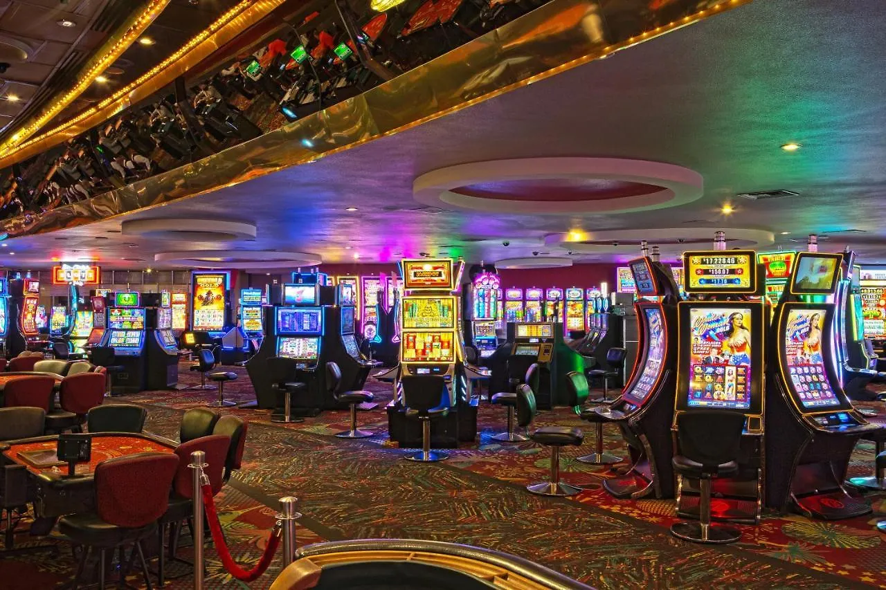 Plaza Hotel & Casino Las Vegas