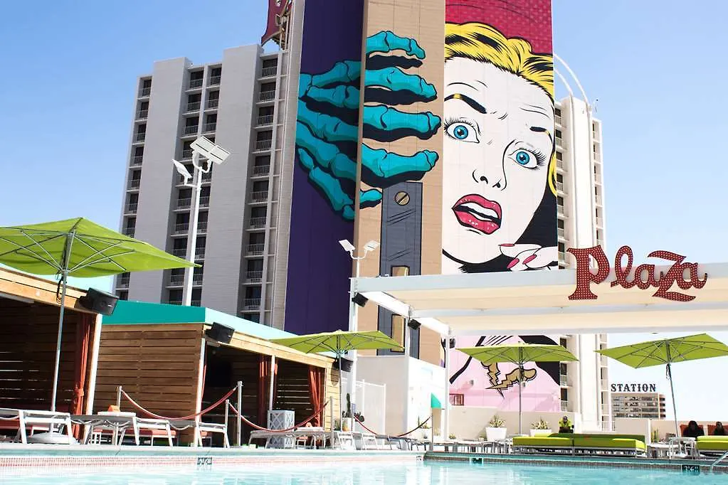 Plaza Hotel & Casino Las Vegas 4*,